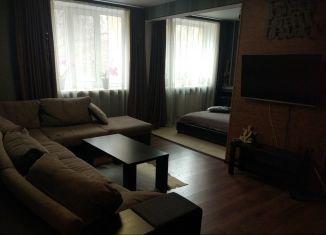 Сдам в аренду квартиру студию, 50 м2, Крым, улица Марка Донского, 6