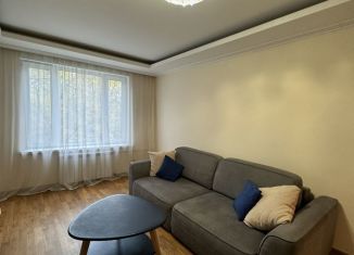 Сдаю 3-комнатную квартиру, 60 м2, Москва, шоссе Энтузиастов, 98к3, метро Первомайская