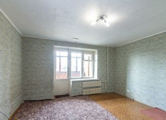 Продаю 1-комнатную квартиру, 31.8 м2, Омск, 10-я Чередовая улица, 15