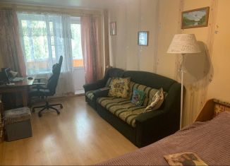 Сдача в аренду двухкомнатной квартиры, 51.5 м2, Петергоф, улица Шахматова, 6к1