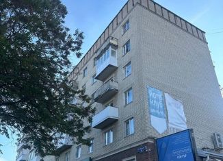 Продам однокомнатную квартиру, 34 м2, Ставрополь, улица Пушкина, микрорайон № 8