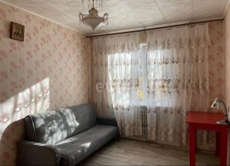 Продаю 3-ком. квартиру, 70 м2, Ставропольский край, улица Доваторцев, 46