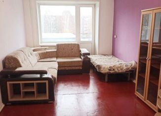 Сдам в аренду 3-ком. квартиру, 60 м2, Кемеровская область, Комсомольская улица, 27