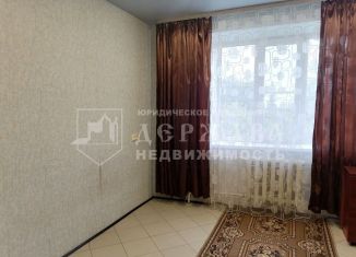 Продам 1-ком. квартиру, 16 м2, Кемерово, Спортивная улица, 36