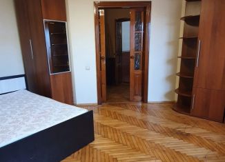 Сдача в аренду 1-ком. квартиры, 40 м2, Краснодар, Школьный микрорайон, улица Академика Пустовойта, 6