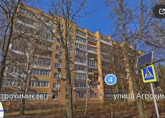 Продается 2-комнатная квартира, 61.5 м2, рабочий посёлок Новоивановское, улица Агрохимиков, 4