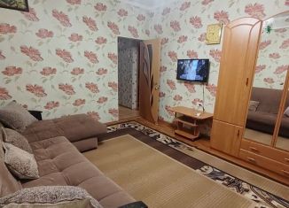 Сдача в аренду 3-ком. квартиры, 50 м2, Кореновск, Красная улица