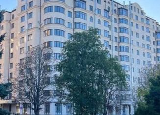 Продам машиноместо, 19 м2, Карачаево-Черкесия, Первомайская улица, 8