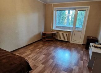 Сдается 1-ком. квартира, 37 м2, Балаково, Степная улица, 9