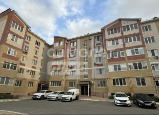 Двухкомнатная квартира на продажу, 65 м2, Элиста, улица В.И. Ленина, 309А