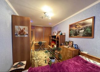 Продаю 2-ком. квартиру, 44 м2, Строитель, улица Ленина, 18