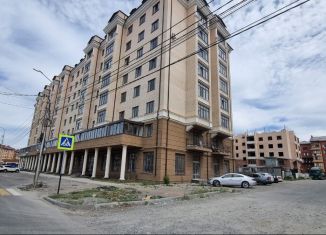 Продам двухкомнатную квартиру, 82.6 м2, Владикавказ, улица Курсантов-Кировцев, 4А