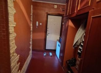 Сдача в аренду трехкомнатной квартиры, 80.5 м2, Курск, улица Косухина, 30