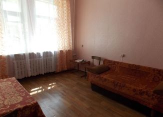 Сдача в аренду 1-ком. квартиры, 45 м2, Чебаркуль, улица Ленина, 40