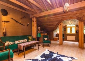 Продаю дом, 800 м2, деревня Бородки