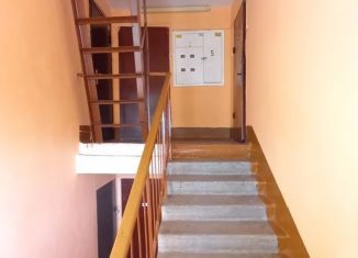 Продается 3-комнатная квартира, 58.2 м2, Курган, улица Глинки, 12, жилой район Энергетики