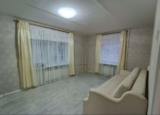 Двухкомнатная квартира в аренду, 42 м2, городской посёлок Кузьмоловский, Спортивная улица, 5