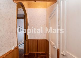 Продается 4-комнатная квартира, 130 м2, Москва, Никитский бульвар, 12, метро Александровский сад