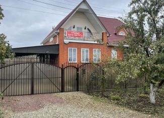 Продам дом, 180 м2, станица Ленинградская