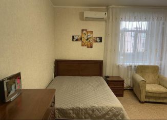Продаю 1-комнатную квартиру, 38 м2, село Ивановка, улица Аксакова, 37