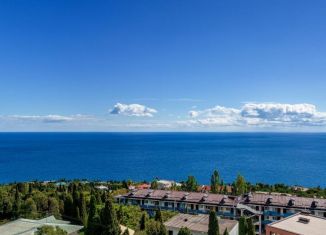 Продается двухкомнатная квартира, 58.8 м2, Алупка