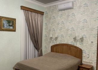 Сдается 1-комнатная квартира, 30 м2, Севастополь, улица Кулакова, 17