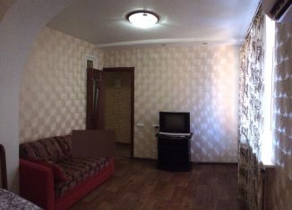 2-комнатная квартира в аренду, 45 м2, Волгоград, проспект Маршала Жукова, 119, Дзержинский район