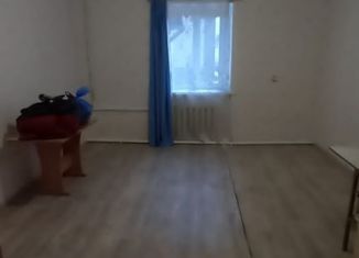 Продам 2-комнатную квартиру, 83.5 м2, Волчанск, Краснотурьинская улица, 21