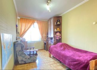 Продается 2-комнатная квартира, 44.8 м2, Нальчик, улица Калинина, 258А, район Александровка