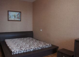 Сдается в аренду 1-ком. квартира, 40 м2, Краснодар, улица им. Байбакова Н.К., 2/1, улица им. Байбакова Н.К.