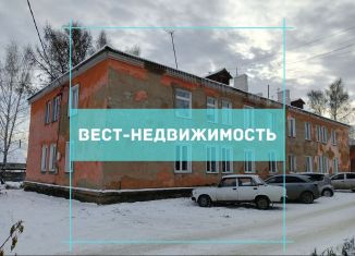 2-комнатная квартира на продажу, 46.5 м2, Ленинск-Кузнецкий, проспект Ленина, 58Б