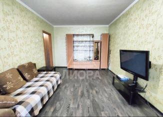 1-комнатная квартира в аренду, 39 м2, Омск, улица Малиновского, 12к1