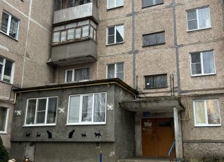 Продается 1-ком. квартира, 32 м2, Железногорск, улица Гагарина, 6к3