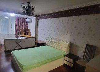 3-комнатная квартира в аренду, 78 м2, Краснодарский край, улица 60 лет ВЛКСМ, 16