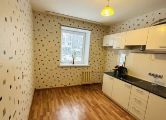 Продажа двухкомнатной квартиры, 55.9 м2, Краснокамск, улица Карла Маркса, 63