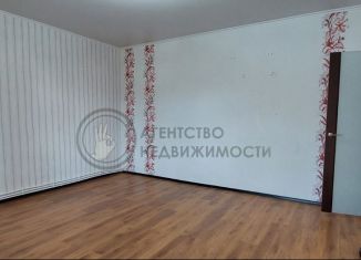 Продаю двухкомнатную квартиру, 67 м2, Татарстан, Комсомольская улица, 10А