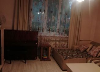 Аренда 1-ком. квартиры, 50 м2, Краснозаводск, улица Горького, 23