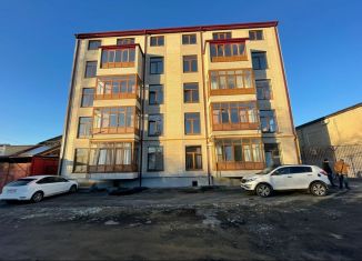 Продажа 5-ком. квартиры, 156 м2, Владикавказ, Бакинская улица, 47