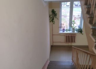 3-комнатная квартира на продажу, 65.4 м2, Бокситогорск, Социалистическая улица, 17
