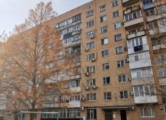 Продаю 4-комнатную квартиру, 78 м2, Батайск, улица Ворошилова, 189