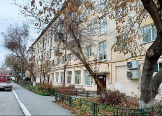 Продается 2-комнатная квартира, 41 м2, Тюмень, Калининский округ, Пышминская улица, 1А