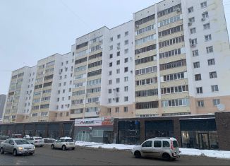 Продаю трехкомнатную квартиру, 65 м2, Уфа, улица Софьи Перовской, 11, Кировский район