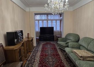 Продам трехкомнатную квартиру, 80 м2, Махачкала, улица Хаджи Булача, 9, Ленинский район