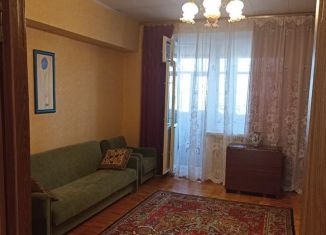 Сдается 3-ком. квартира, 93 м2, Волгоград, улица Маршала Чуйкова, 37, Центральный район