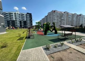 Продается трехкомнатная квартира, 89.5 м2, Тольятти