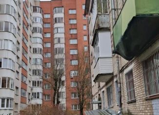 Продается однокомнатная квартира, 32 м2, Смоленск, Ленинский район, Ново-Киевская улица, 1