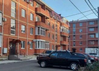 Продается 1-комнатная квартира, 34.4 м2, посёлок городского типа Яблоновский, улица Гагарина, 153