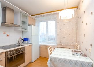 Продается трехкомнатная квартира, 58 м2, Новосибирск, улица Челюскинцев, 14, метро Площадь Гарина-Михайловского