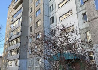 Продажа 3-комнатной квартиры, 68 м2, Барнаул, улица Матросова, 10, Железнодорожный район