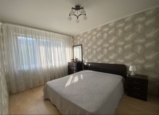 Сдаю 2-ком. квартиру, 57 м2, Калининград, набережная Генерала Карбышева, 12